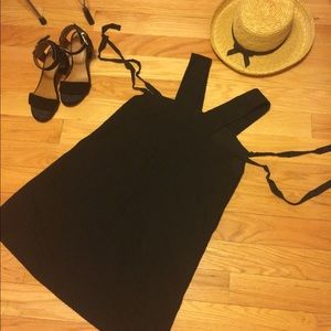 That little black dress for summer